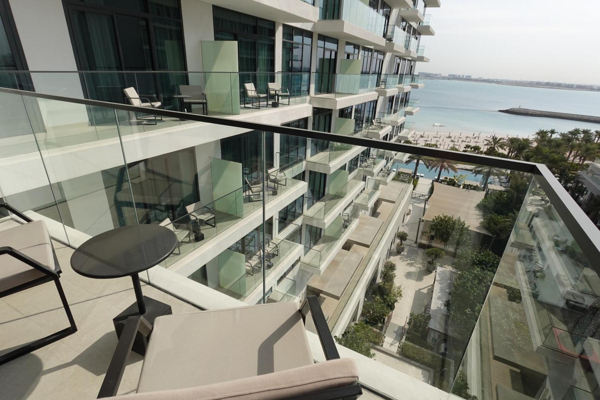 Address Bahrain Apartment *
